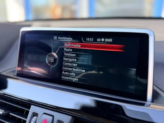 BMW X1 X1 sDrive20i High Executive I Leer I Camera I Trekhaak / 34