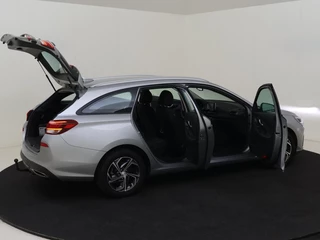 Hyundai i30 Wagon 1.0 T-GDi MHEV Advanced | Automaat | Trekhaak | Apple Carplay/Android Auto | Camera | Winterpack / 34