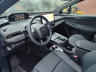 Toyota bZ4X EXECUTIVE 73KWH NIEUW MODEL 2026! WARMTEPOMP STOELVERW/KOELING INFRAROOD STUURVERW JBL-AUDIO LEDER EL-STOEL BLIND-SPOT NAVI CLIMA PARK-SENSOREN / 5