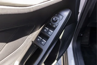 Ford Focus Wagon 1.0 EcoBoost Hybrid Titanium  | Carplay | Cruise | NL Auto / 22
