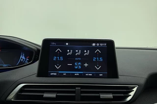 Peugeot 5008 1.2 PureTech Crossway Leer/Alcantara l 360 camera l Schuif-Kanteldak l Focal l Climate control l Cruise Control Adaptief l Full-LED l DAB l Apple Carplay & Android Auto / 26