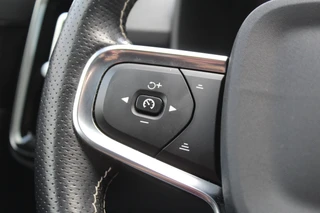 Volvo XC40 2.0 B4 R-Design  | Harman Kardon | Trekhaak | Memory | Adaptieve Cruise | Elektr. Achterklep / 10