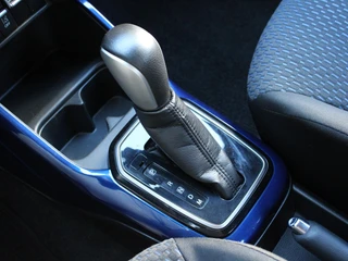 Suzuki Ignis 1.2 Smart Hybrid Style CVT Automaat All-Seasonbanden, Navigatie, Cruise en Climate Control, Stoelverwarming, Achteruitrijcamera / 19