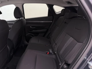 Hyundai Tucson 1.6 T-GDI MHEV Comfort Smart | Automaat | Adaptive cruise | Stoelverwarming | CarPlay | Camera | Trekhaak / 12