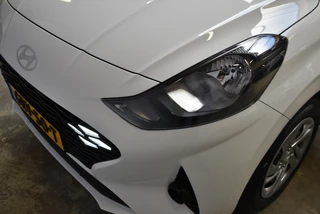 HYUNDAI I10 1.0i  Automaat Comfort Smart Navi | Camera | Airco / 10
