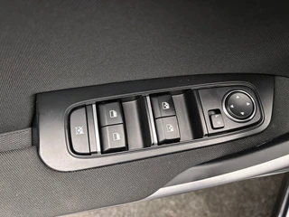 Kia Ceed Sportswagon 1.0 T-GDi DynamicLine Apple/Carplay | Climate/control | Stoel/Stuur verwarming | Dealeronderhouden / 30