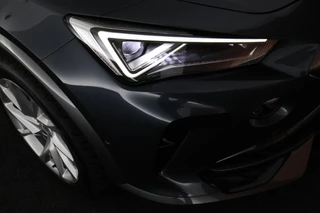 CUPRA Formentor 1.4 TSI 204pk e-Hybrid Essential Trekhaak Camera Stoelverwarming Memory Keyless Navigatie / 51