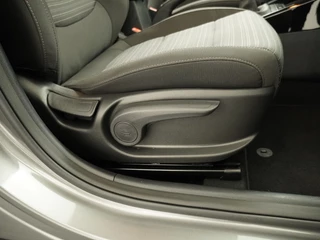 Kia Stonic 1.0 T-GDi MHEV DynamicPlusLine  - Apple/Android Carplay - Navigatie - Cruise Control - Stoel/Stuurverwarming - Lichtmetalen Velgen - Fabrieksgarantie t/m 28-01-2032 / 44