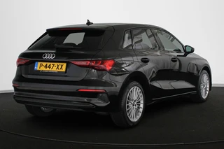 Audi A3 Sportback 35 TFSI Advanced Automaat Stoelverwarming LED Sportstoelen / 4