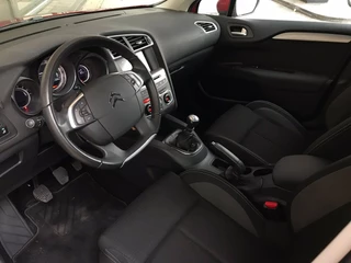 Citroën C4 PureTech 130pk Feel Edition │ Connect Nav DAB+ │ Pack Détection / 13
