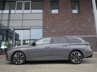 Peugeot 308 SW 1.6 Plug-in Hybrid 195 Allure | Nieuwe auto | Camera voor en achter | Trekhaak | Adaptive cruise control | Full led | 7,4kw onboard charger | Stoel en stuurverwarming / 7
