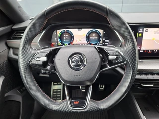 Skoda Octavia 1.4 TSI * RS iV * Navigatiesysteem * Parkeercamera * Stoelverwarming * Head up display * / 13