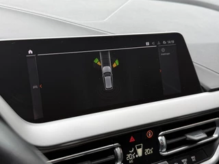 BMW 1 Series 116i Business Edition Zwarte grill | Apple Carplay | DAB+ | PDC V+A / 23