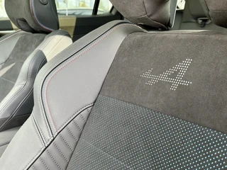 Renault Rafale E-Tech 4x4 Plug-In Hybrid 300 Atelier Alpine  | SOH 98%| All Seasons | Pack Light & Sound | Pack Vision | Harman Kardon | Head-Up Display | Stoel+Stuur+Voorruitverwarming | Matrix Led | 21Inch | Navigatie | Climate Control | CarPlay / 8