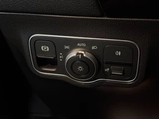 Mercedes-Benz GLA 180 AMG LINE Mild Hybrid Memory Sfeerverl Camera 20'' / 19
