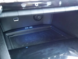 Peugeot 3008 1.2 PureTech Blue Lease Executive | Trekhaak | Navigatie | Climate control | Lichtmetalen velgen | Cruise control | Parkeersensoren achter | Apple carplay/Android auto / 26