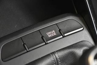 KIA Stonic 1.0 T-GDi MHEV 100pk DynamicLine / 24