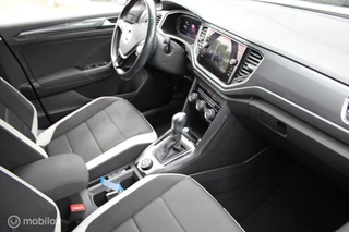 Volkswagen T-Roc 2.0 TSI 4Motion Sport Business R/Led/Cam/ / 28