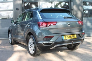 Volkswagen T-Roc 1.5 TSI Sport 150pk Stoel/stuur verwarming / afneembare trekhaak. / 10