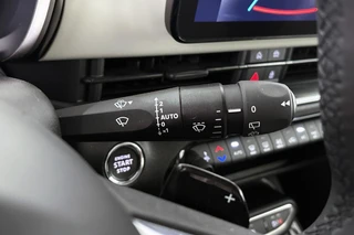 Fiat 600 1.2 Hybrid La Prima Leder Stoelverwarming Massage Keyless / 35