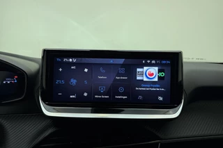 Peugeot 2008 1.2 Hybrid 145 Allure | Climate & Cruise Control | Parkeersensoren voor + achter | AppleCarplay/Android Auto | / 23
