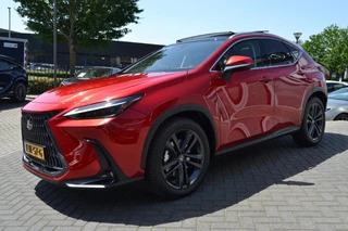 Lexus NX 450h+ AWD 35th Edition DIRECT LEVERBAAR TREKHAAK 1500KG PANODAK TRIPLE-LED 360-CAM