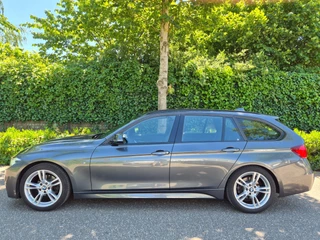 BMW 3-serie Touring M Sport Edition Apple CarPlay Trekhaak 18inch breedset 6WB Virtual dash NAP RIJKLAAR / 8
