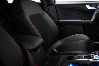 Ford Kuga 2.5 PHEV ST-Line X | WINTER PACK | ACHTERBANKVERWARMING | DAB | APPLE | 360 CAMERA / 12