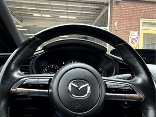 Mazda 3 2.0 e-SkyActiv-G M Hybrid Comfort  Navi, Camera, App Connect / 13