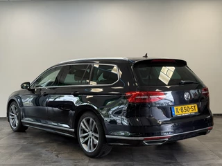 Volkswagen Passat Variant 1.4 TSI ACT Connected Series  R-line Carplay Navigatie 24 Maanden garantie* (Vraag naar de voorwaarden) / 2