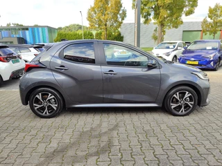 Toyota Yaris HYBRID 115 DYNAMIC STOEL/STUURVERW 16'' LM-VELGEN AD-CRUISE CLIMA APPLE/ANDROID PRIVACY GLASS CAMERA / 8