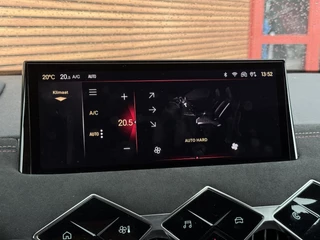 DS DS 3 1.2 PureTech Performance Line  Camera / Navigatie / Keyless / 40
