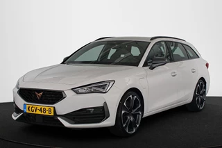CUPRA Leon Sportstourer 1.4 e-Hybrid VZ 245 PK Achteruitrijcamera Apple CarPlay Stoel-Stuurverwarming