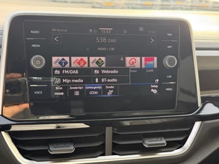 Volkswagen T-Roc 1.5 TSI R-Line Edition  | LED | Keyless | Virtual Cockpit | Apple/Android | Adapt Cruise | PDC v+a incl. camera / 35
