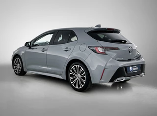 Toyota Corolla 2.0 Hybrid Business Sport Intro | Automaat | Adaptive cruise | Stuur & stoelverwarming | Navigatie | Camera / 8