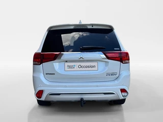 Mitsubishi Outlander 2.4 PHEV Instyle | Trekhaak | Leder | Schuif-kantel dak | Rondom camera | Elektrisch. Achterklep | Stoel en stuurverwarming | Set winterwielen | / 7