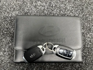 Hyundai Kona EV Comfort 64 kWh 3 Fase Warmtepomp CAMERA CARPLAY NAVI ECC ADAPTIEF CRUISE. / 40