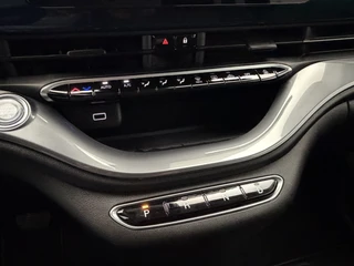 Fiat 500 3+1 Urban 24 kWh 3-Fase SOH 94,6% Camera | Carplay&Android | Stoelverwarming | Led / 11