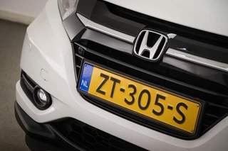 Honda HR-V 1.5 i-VTEC Elegance / 16