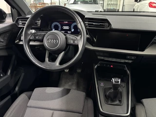 Audi A3 Sportback 30 TFSI Business edition / NL-auto, GMP Style 4, LM velgen, Trekhaak / 17
