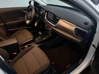 Kia Stonic 1.0 T-GDi MHEV 100pk DCT7 DynamicLine / 20