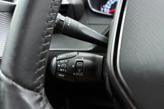 Peugeot 208 1.2 PureTech Active Pack | Lage km.stand | Lichtmetalen velgen | Android auto/Appel carplay | Airco | Cruise control | Navigatie | Parkeersensoren achter / 19