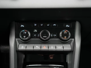 Škoda Karoq 1.5 TSI ACT Business Edition Private lease 629 pm / 32
