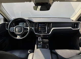 Volvo V60 2.0 T6 Recharge AWD Inscription LEER - NAVI - CRUISE / 2