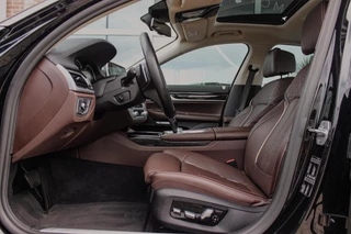 BMW 7-serie 740i High Executive | 2e eigenaar | Driving Assistant Plus | Innovation pakket | Massage | Dodehoekdetectie | Adaptieve cruise | 360 camera | Stoelventilatie | Gesture control / 14
