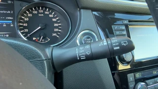 Nissan QASHQAI 1.2 N-Connecta Panoramadak Nieuwe Banden Trekhaak / 16