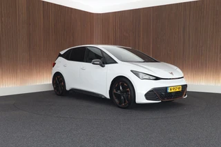 CUPRA Born Performance One 204pk 62 kWh SOH 91% Keyless Stoelverwarming Camera Navigatie ACC / 11