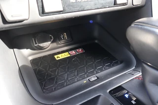 Toyota RAV4 2.5 Plug-in Hybrid AWD Style STOELVERW.V+A LUXE BEKLEDING EL-STOEL EL-A.KLEP STUUR&WISSERVERW LED DAB AD-CRUISE CLIMA APPLE/ANDROID / 35