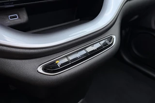 Fiat 500 C Icon 42 kWh | SoH 100% | Achteruitrijcamera | WLTP 303km | Snelladen | Navigatie | Climate Control | Keyless Start / 29