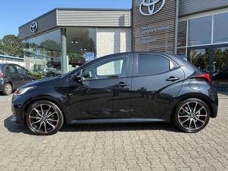 Toyota Yaris 1.5 Hybrid GR SPORT PANODAK STOEL/STUURVERW JBL-AUDIO HEAD-UP 18'' LM-VELGEN PARK-SENSOREN NAVI KEYLESS CAMERA APPLE/ANDROID NL-AUTO 1E-EIG / 9